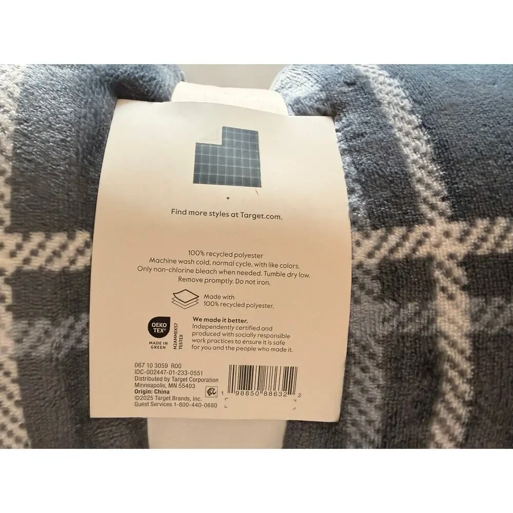 Threshold Reversible Faux Shearling Throw Blanket Blue Plaid 50x60 NWT Target